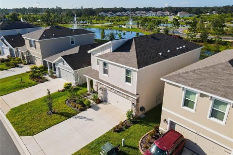 Townhouse in Plant City, Florida 5 bedrooms, 234.3 sq.m. № 1908114 - photo 6