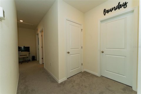 Townhouse in Plant City, Florida 5 bedrooms, 234.3 sq.m. № 1908114 - photo 21