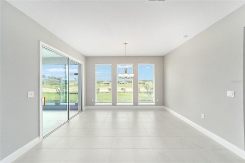 Villa ou maison à louer à Ocala, Floride: 2 chambres, 199 m2 № 2109633 - photo 12