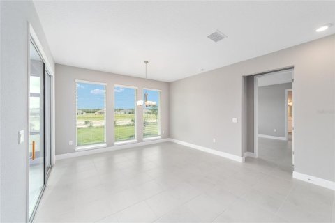 Villa ou maison à louer à Ocala, Floride: 2 chambres, 199 m2 № 2109633 - photo 11