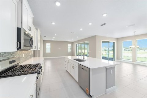Villa ou maison à louer à Ocala, Floride: 2 chambres, 199 m2 № 2109633 - photo 18