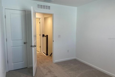 Touwnhouse à louer à Apopka, Floride: 3 chambres, 151.15 m2 № 2113437 - photo 8