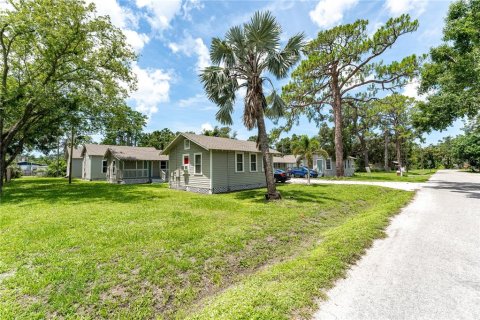 Propiedad comercial en venta en Bradenton, Florida, 10 dormitorios, 438.13 m2 № 1879271 - foto 2
