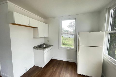 Propiedad comercial en venta en Bradenton, Florida, 10 dormitorios, 438.13 m2 № 1879271 - foto 17