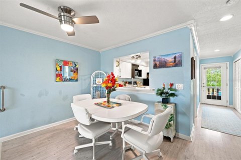 Touwnhouse à vendre à Bradenton, Floride: 2 chambres, 160.54 m2 № 2224918 - photo 17