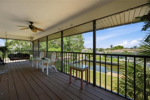 Touwnhouse à vendre à Bradenton, Floride: 2 chambres, 160.54 m2 № 2224918 - photo 12