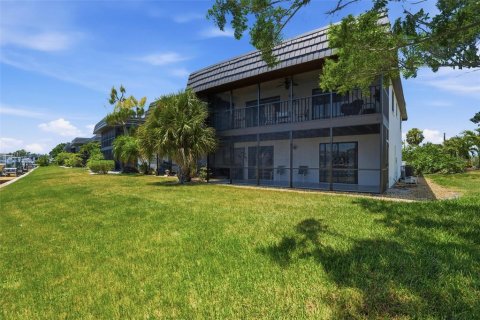 Touwnhouse à vendre à Bradenton, Floride: 2 chambres, 160.54 m2 № 2224918 - photo 7