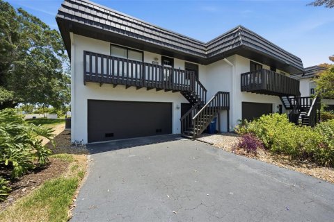 Touwnhouse à vendre à Bradenton, Floride: 2 chambres, 160.54 m2 № 2224918 - photo 2