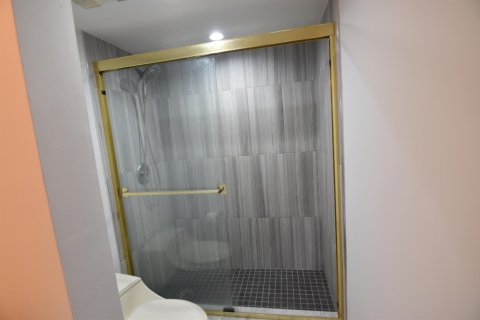 Copropriété à louer à Boca Raton, Floride: 2 chambres, 79.71 m2 № 2261851 - photo 8