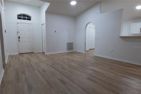 Villa ou maison à vendre à Kissimmee, Floride: 3 chambres, 139.17 m2 № 2352470 - photo 2