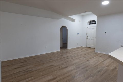 Villa ou maison à vendre à Kissimmee, Floride: 3 chambres, 139.17 m2 № 2352470 - photo 6