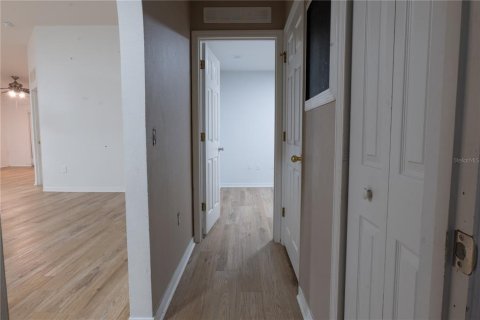 Villa ou maison à vendre à Kissimmee, Floride: 3 chambres, 139.17 m2 № 2352470 - photo 13