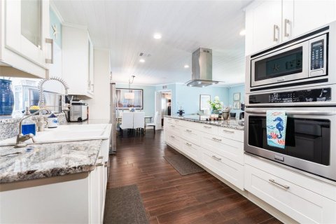 Casa en venta en Apollo Beach, Florida, 3 dormitorios, 196.3 m2 № 1810148 - foto 25