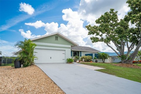 Casa en venta en Apollo Beach, Florida, 3 dormitorios, 196.3 m2 № 1810148 - foto 12