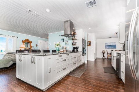 Casa en venta en Apollo Beach, Florida, 3 dormitorios, 196.3 m2 № 1810148 - foto 4