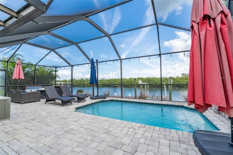 Casa en venta en Apollo Beach, Florida, 3 dormitorios, 196.3 m2 № 1810148 - foto 3