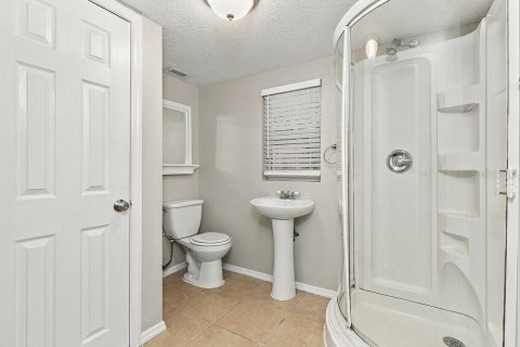 Villa ou maison à louer à New Port Richey, Floride: 3 chambres, 93.55 m2 № 2391059 - photo 10
