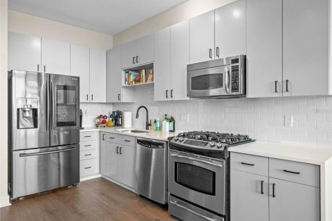 Condo in Orlando, Florida, 1 bedroom  № 1808417 - photo 9