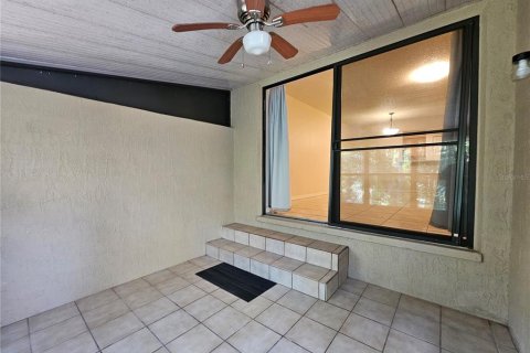 Townhouse in Winter Springs, Florida 3 bedrooms, 135.64 sq.m. № 1869778 - photo 12
