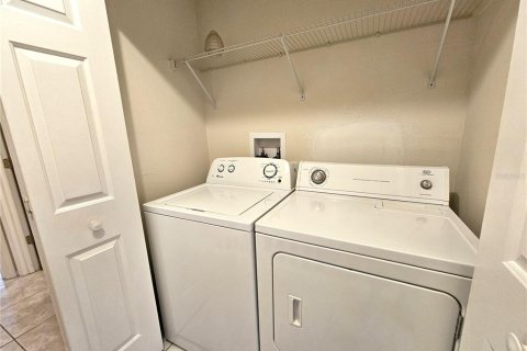 Townhouse in Winter Springs, Florida 3 bedrooms, 135.64 sq.m. № 1869778 - photo 11
