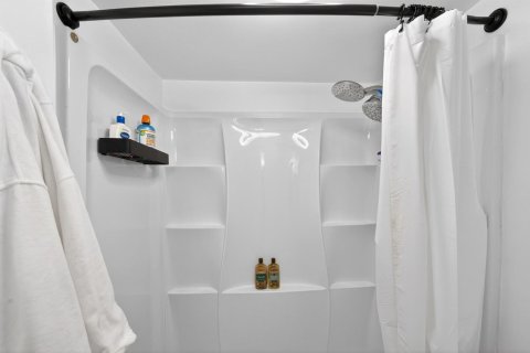 Condominio en venta en Coral Springs, Florida, 2 dormitorios, 83.61 m2 № 2249442 - foto 15