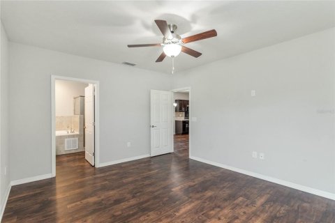 Villa ou maison à louer à Haines City, Floride: 3 chambres, 143.26 m2 № 1843736 - photo 15