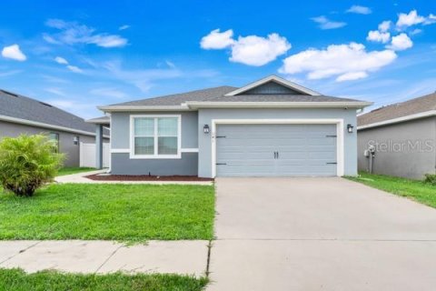 Villa ou maison à louer à Haines City, Floride: 3 chambres, 143.26 m2 № 1843736 - photo 6