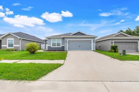 Villa ou maison à louer à Haines City, Floride: 3 chambres, 143.26 m2 № 1843736 - photo 2