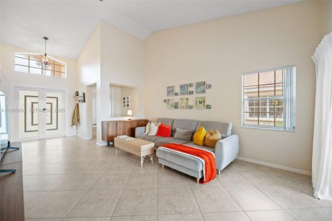 Купить виллу или дом в Уэстон, Флорида 3 спальни, 172.98м2, № 2060545 - фото 7