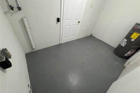 Villa ou maison à vendre à Orlando, Floride: 4 chambres, 133.5 m2 № 2403000 - photo 16
