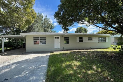 Villa ou maison à Orlando, Floride 4 chambres, 133.5 m2 № 2403000