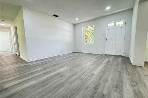 Villa ou maison à vendre à Orlando, Floride: 4 chambres, 133.5 m2 № 2403000 - photo 11