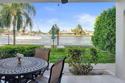 Condo à Pompano Beach, Floride, 1 chambre  № 2084571