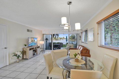 Copropriété à vendre à Pompano Beach, Floride: 1 chambre, 65.03 m2 № 2084571 - photo 6