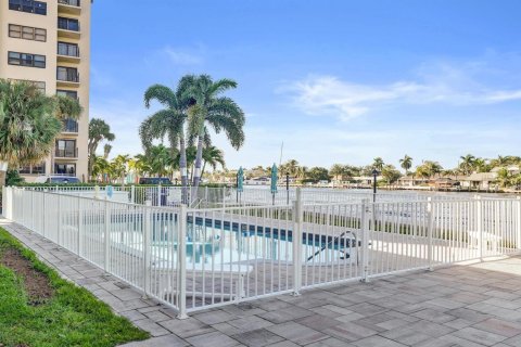 Copropriété à vendre à Pompano Beach, Floride: 1 chambre, 65.03 m2 № 2084571 - photo 22