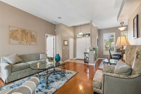 House in Trinity, Florida 4 bedrooms, 218.6 sq.m. № 2092108 - photo 10