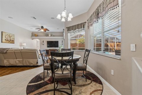 House in Trinity, Florida 4 bedrooms, 218.6 sq.m. № 2092108 - photo 29