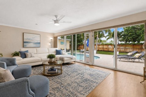 House in Fort Lauderdale, Florida 3 bedrooms, 237.83 sq.m. № 2171539 - photo 7