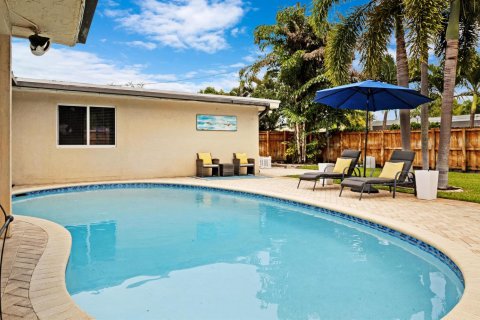 House in Fort Lauderdale, Florida 3 bedrooms, 237.83 sq.m. № 2171539 - photo 28