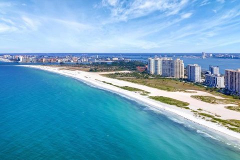 Condo in Clearwater, Florida, 2 bedrooms  № 2296587