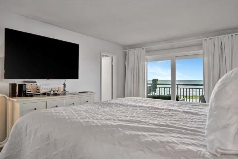 Copropriété à louer à Clearwater, Floride: 2 chambres, 101.64 m2 № 2296587 - photo 10