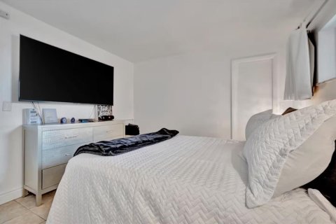 Copropriété à louer à Clearwater, Floride: 2 chambres, 101.64 m2 № 2296587 - photo 11