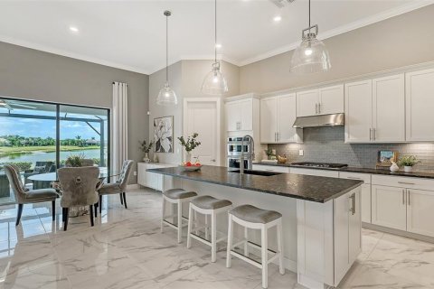 Купить виллу или дом в Сарасота, Флорида 10 комнат, 368.17м2, № 1907747 - фото 30
