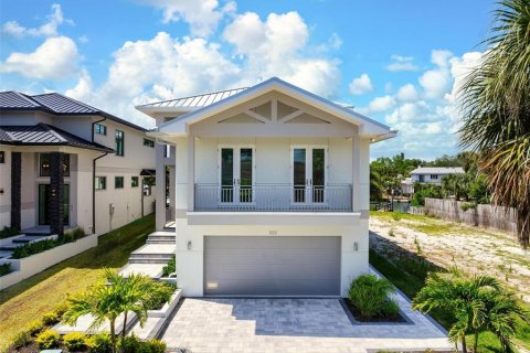 House in Sarasota, Florida 4 bedrooms, 349.78 sq.m. № 2208570 - photo 5