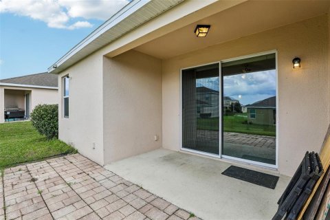 House in Davenport, Florida 4 bedrooms, 169.18 sq.m. № 2126388 - photo 20
