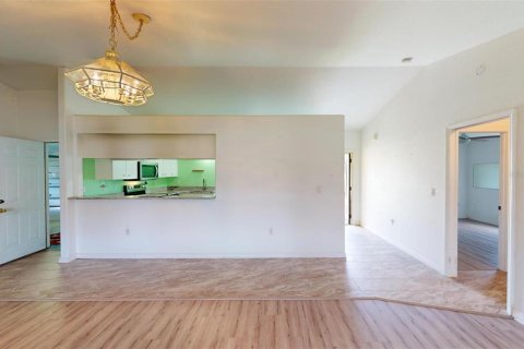 House in Englewood, Florida 3 bedrooms, 150.22 sq.m. № 1746780 - photo 3