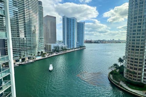 Condo in Miami, Florida, 2 bedrooms  № 2061426 - photo 22