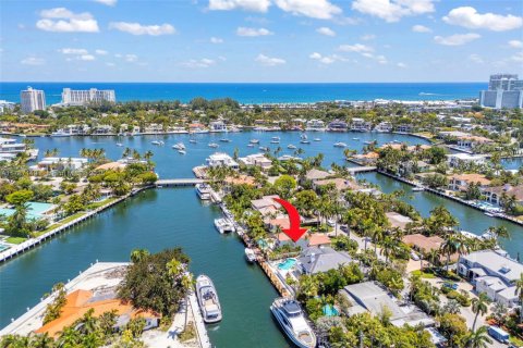 Villa ou maison à Fort Lauderdale, Floride 5 chambres, 492.29 m2 № 2018853