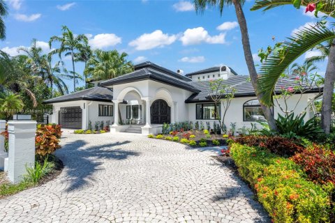 Villa ou maison à vendre à Fort Lauderdale, Floride: 5 chambres, 492.29 m2 № 2018853 - photo 9