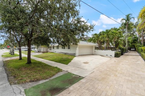 House in Fort Lauderdale, Florida 3 bedrooms, 181.9 sq.m. № 1821604 - photo 10